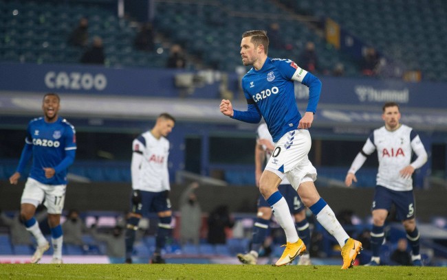 更为显眼 更为显眼