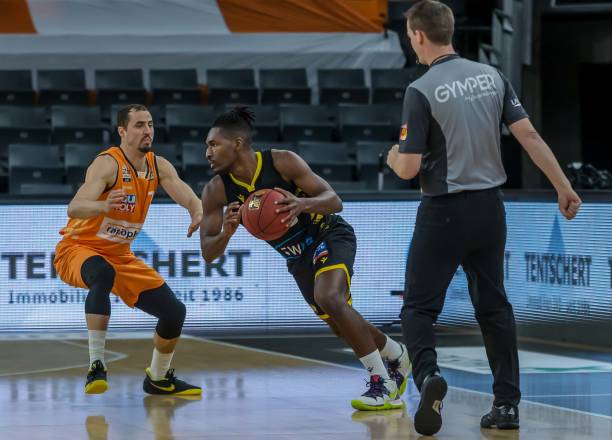 保证出场时 保证出场时